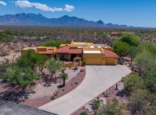778 E Well Rock Pl, Green Valley, AZ 85614