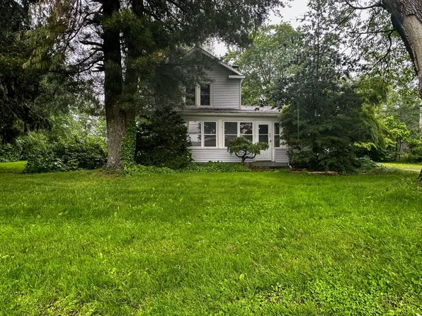 4962 Old Sterrettania Rd, Erie, PA 16506