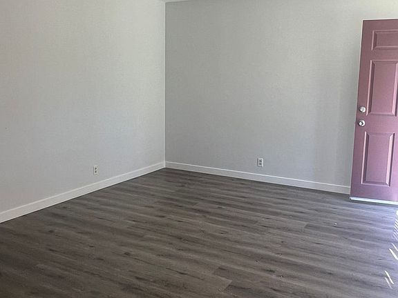 4th image of 4028 Perlita Ave #1