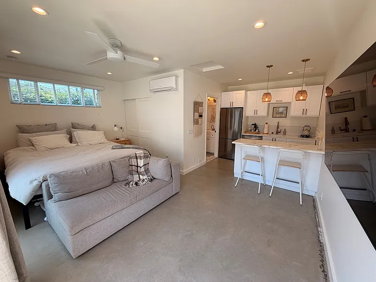 7821 Stewart Ave — Photo 12