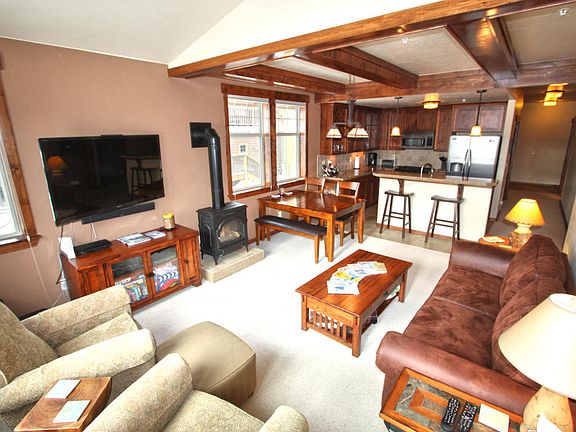 5th image of 85 Cozens Pointe Cir #D-201