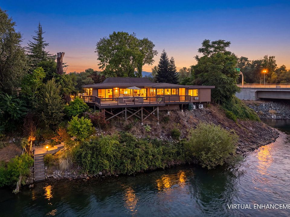 1st image of 107 Village Dr