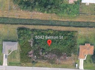 5042 Benton St, Lehigh Acres, FL 33971
