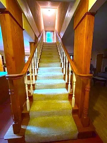 5 bed, 3900 sqft, $3,500 — Photo 3