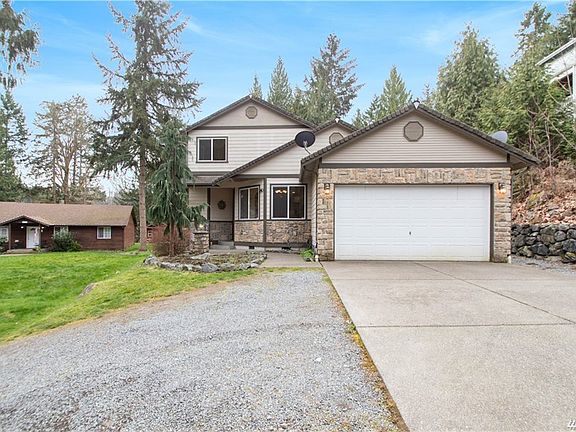 4th image of 23021 168th Ave E