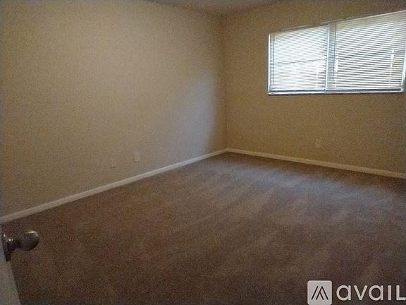 4th image of 3103 37th St N #16