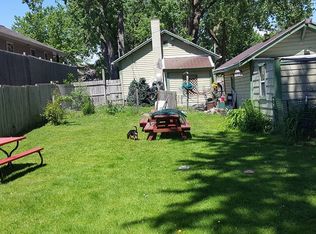 1226 Perrot St, Green Bay, WI 54302