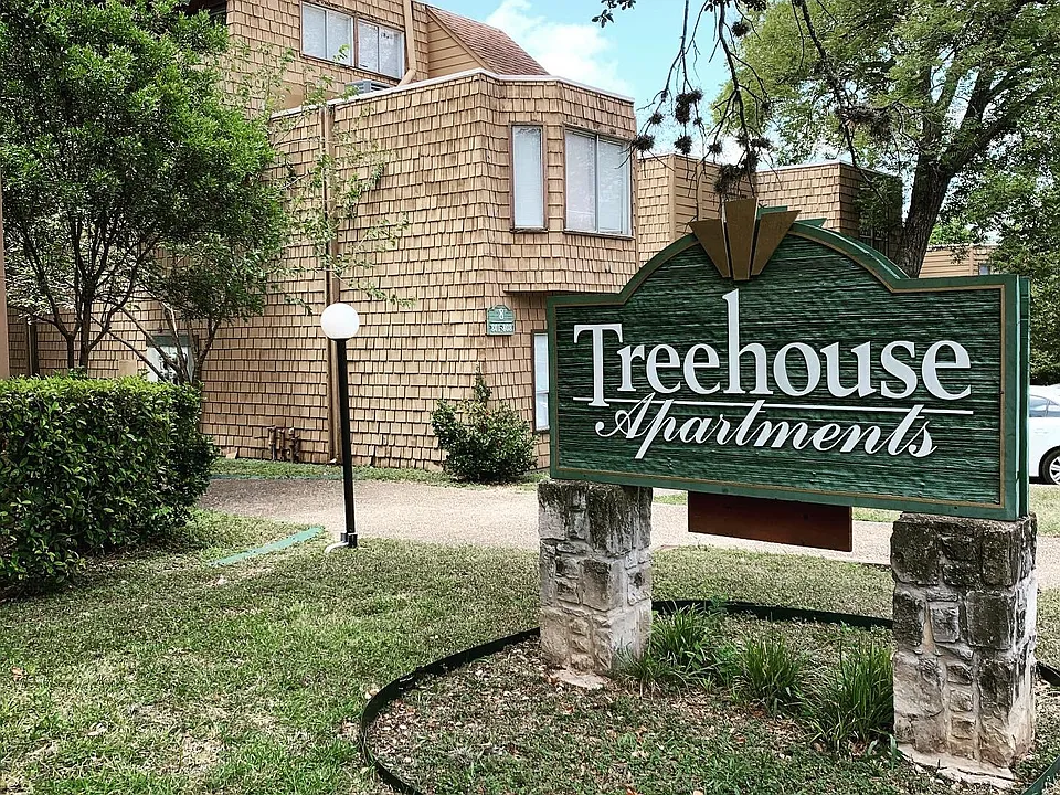Treehouse Apartments