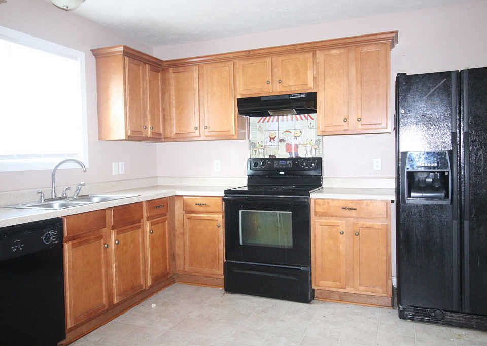 2nd image of 291 Barksdale Dr