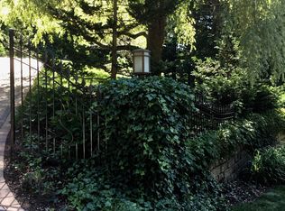 38 Notch Rd, Granby, CT 06035