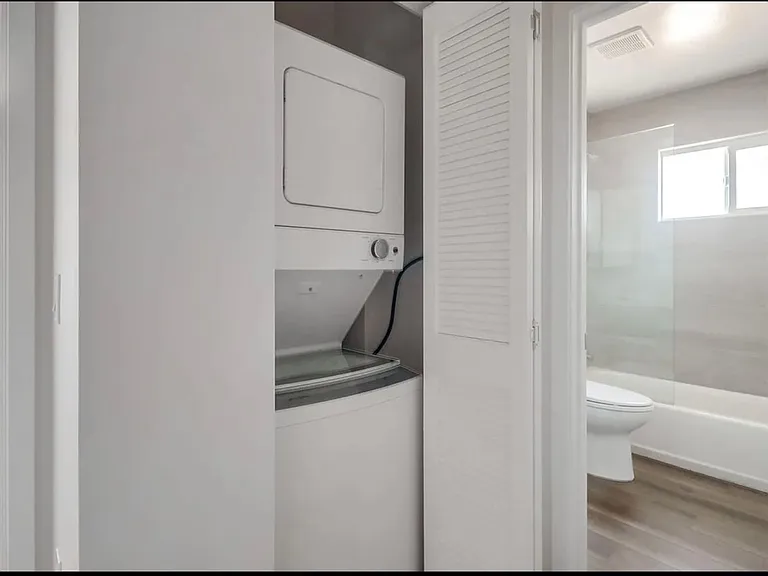 1193 Florence Street — Photo 5