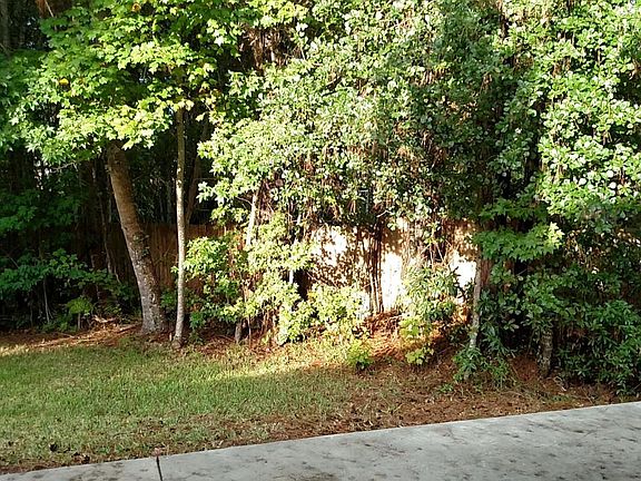 5th image of 11687 Stonebridge Dr N