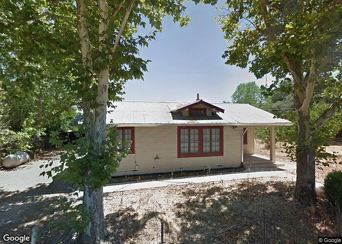 464 Lee Ln