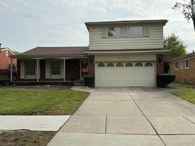 24550 Oneida Blvd, Oak Park, MI, 48237