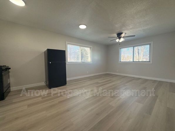 2119 Arbor St APT 207