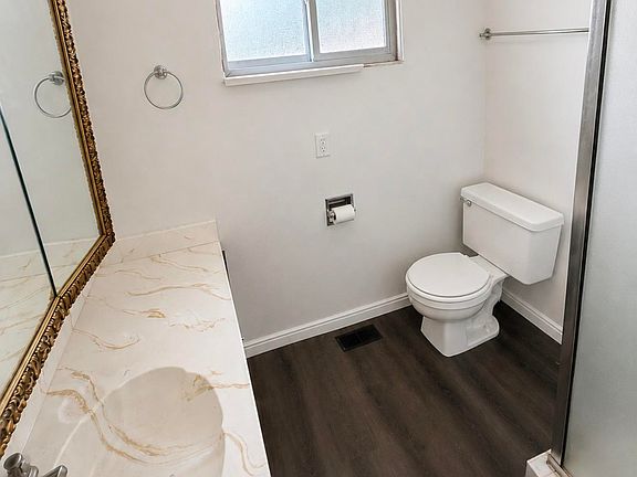 5th image of 101 Birch St