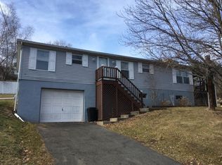 235 River St, Nanticoke, PA 18634