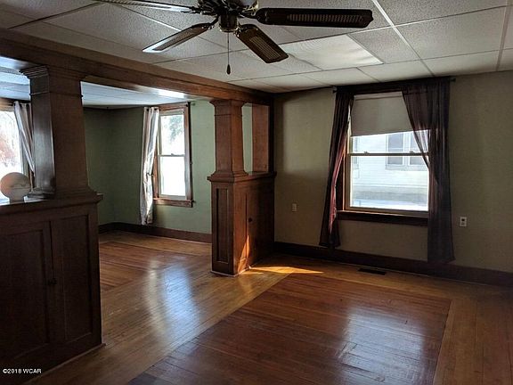 3rd image of 304 N 9th St