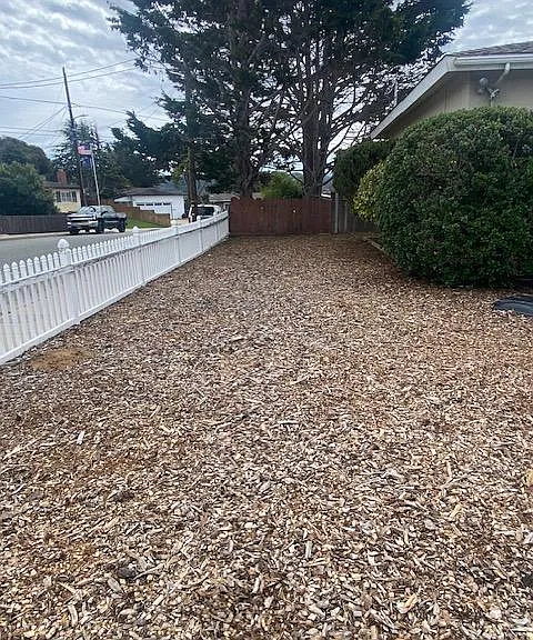 1053 Haviland Ter — Photo 2
