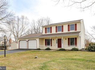 16 John Mar Ct, Mechanicsburg, PA 17055