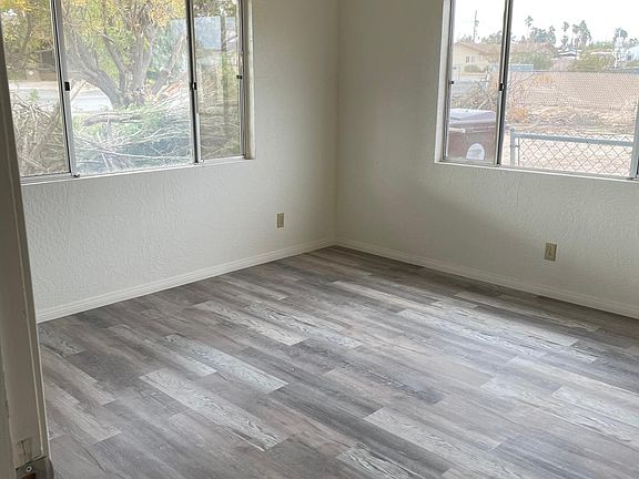 5th image of 6167 Lupine Ave
