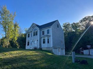 79 Coachman Drive, Barrington, NH 03825