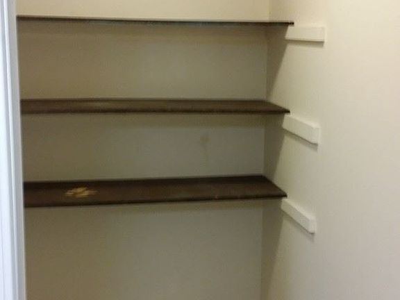 2nd image of 535 S 37th St APT 101