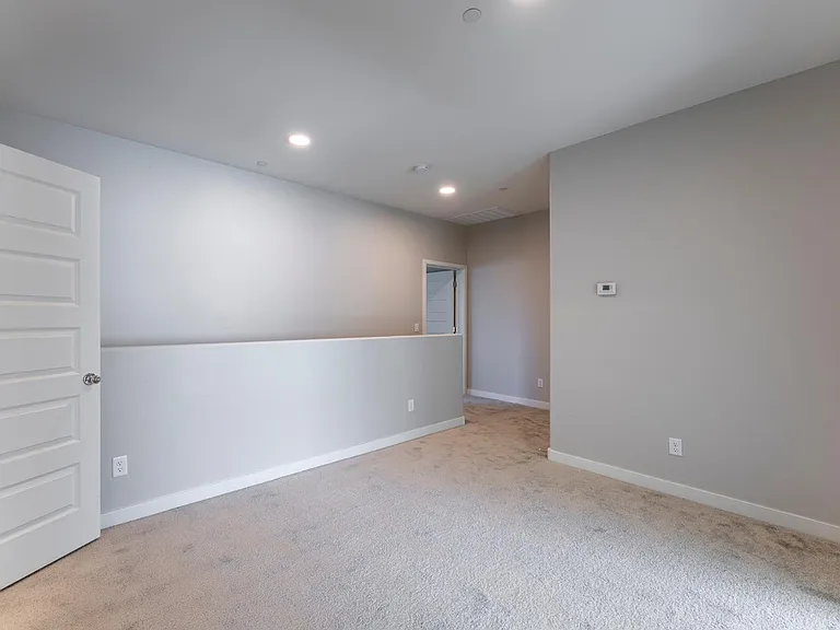432 S 32nd St #120 — Photo 29
