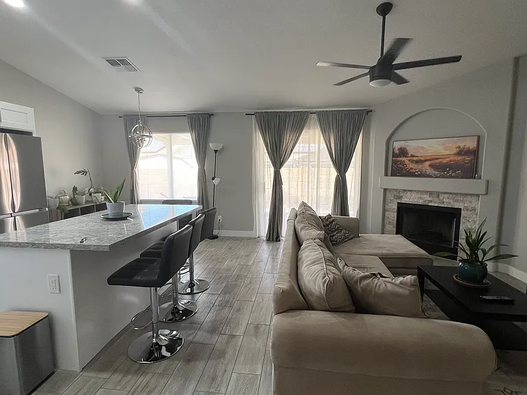 1408 E Carson Rd — Photo 13