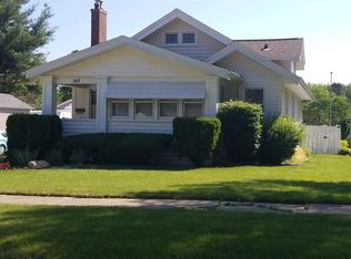 247 Kenilworth Rd, Waterloo, IA 50701