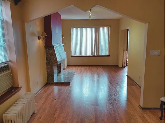 Sold by Remax Real Estate Professionals | media 5