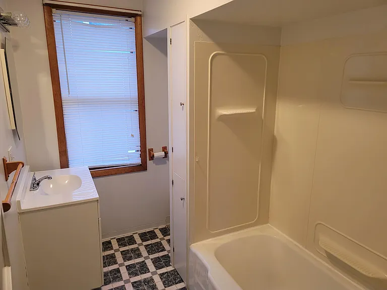 479 New York Ave — Photo 11