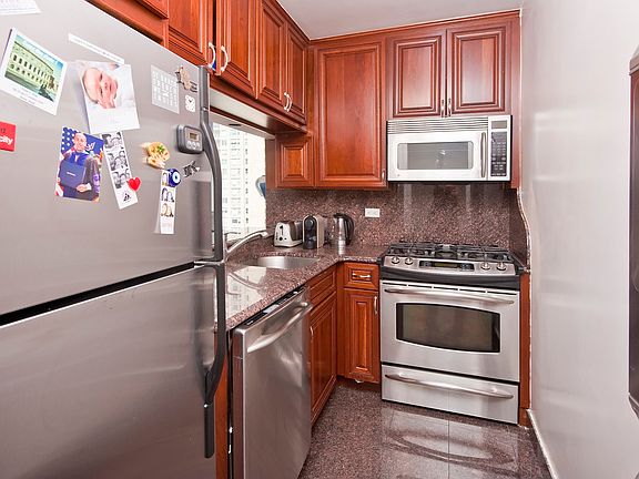 5th image of 343 E 74th St #18DD