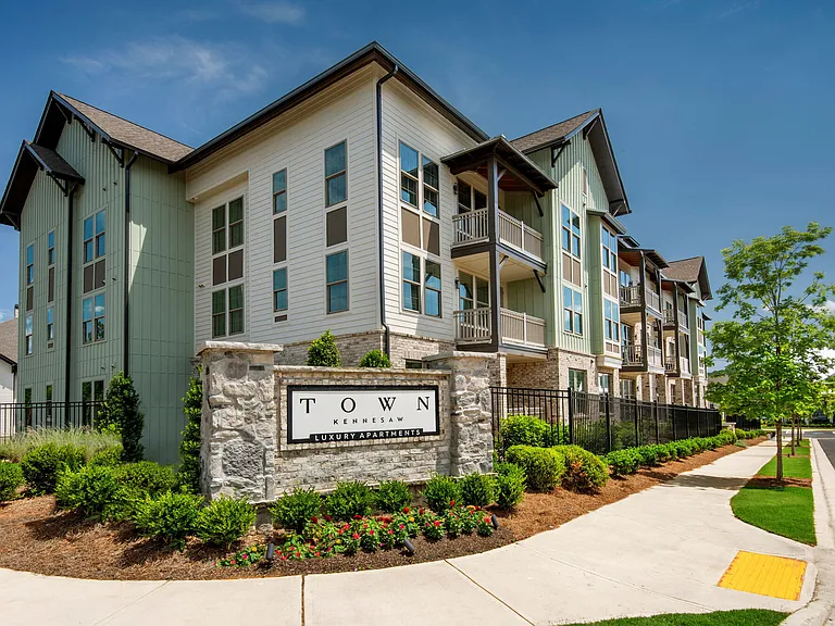 Town Kennesaw — Photo 43