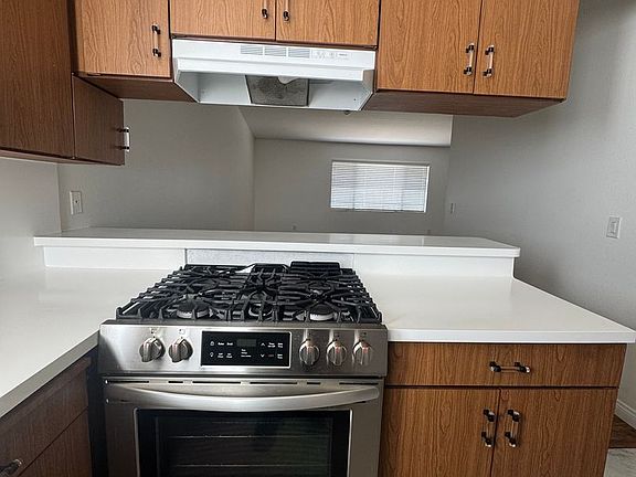 5th image of 5250 Bellingham Ave