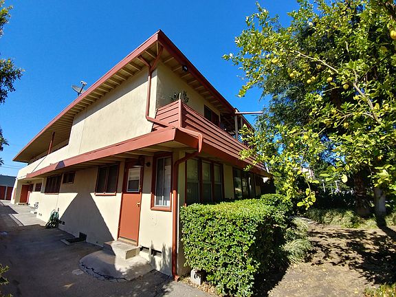 2nd image of 11007 Hortense St