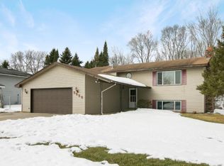 3535 English St, Vadnais Heights, MN 55110