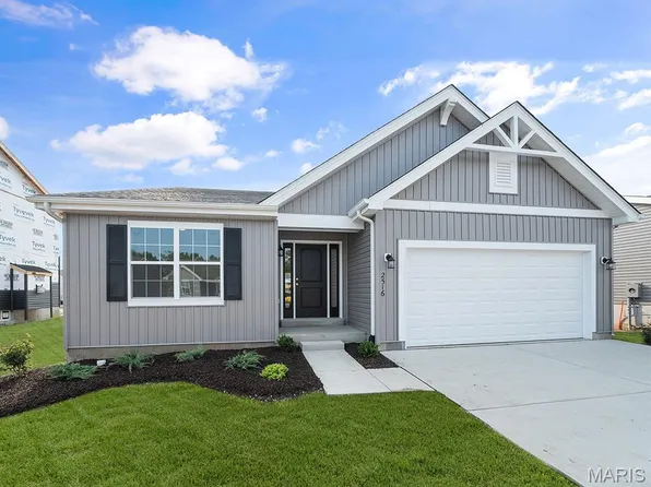 120 Day Lily Ln, Wentzville, MO 63385