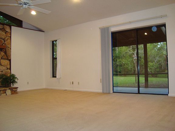 South Screen FLA Room