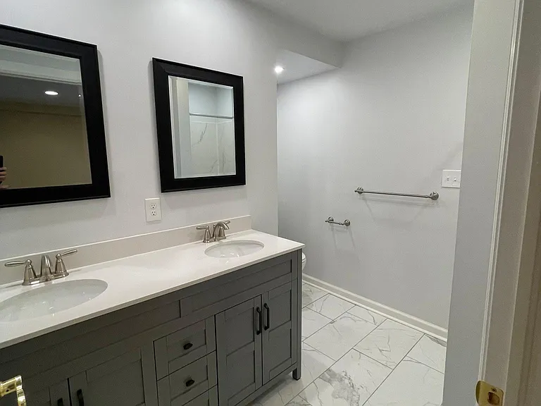 12 E Market St #1 — Photo 16