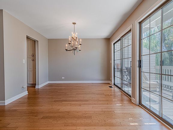 4th image of 1515 N Saint Marks Pl