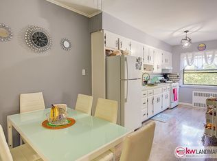 6270 81st St, Middle Village, NY 11379