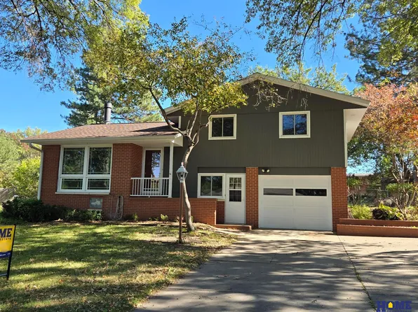 1830 E Bermuda Dr, Lincoln, NE 68506