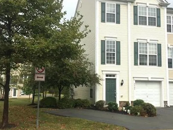 8495 Putnam Ct, Breinigsville, PA 18031