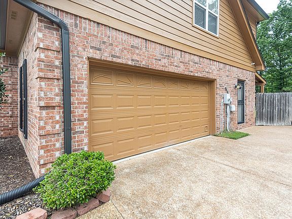 5th image of 7978 Camptown Ln