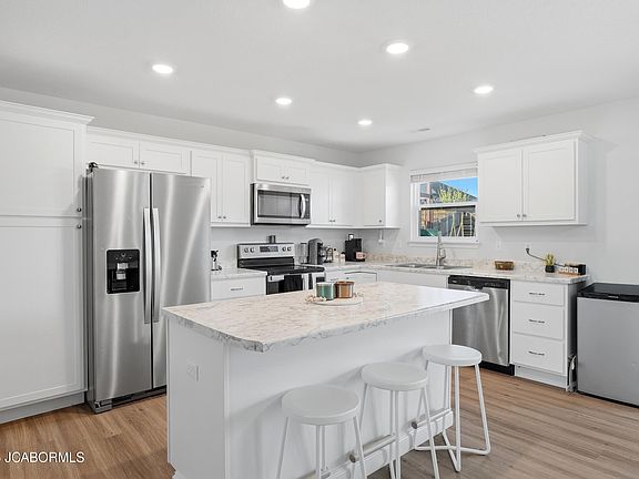 4th image of 5535 Sweetgum Cir