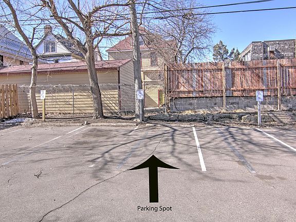 3rd image of 2212 Aldrich Ave S APT 106