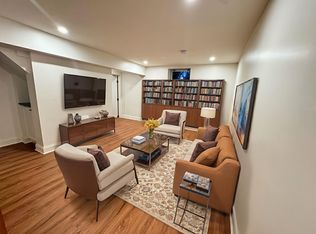 1012 Roswell Dr, Silver Spring, MD 20901