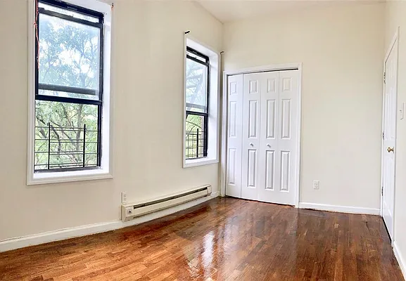 Rented by Zjama Realty Corp | media 3