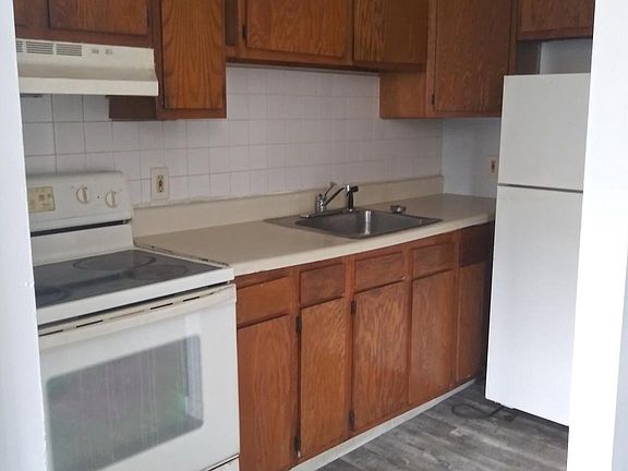 5th image of 1311 W Allegheny Ave APT 3